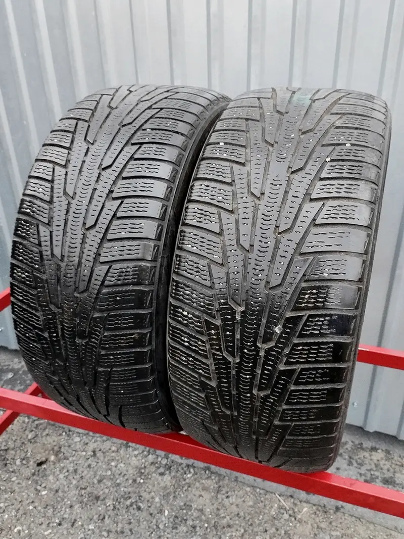 Пара б/у шин 245/45 R17 Nokian Hakkapeliitta R