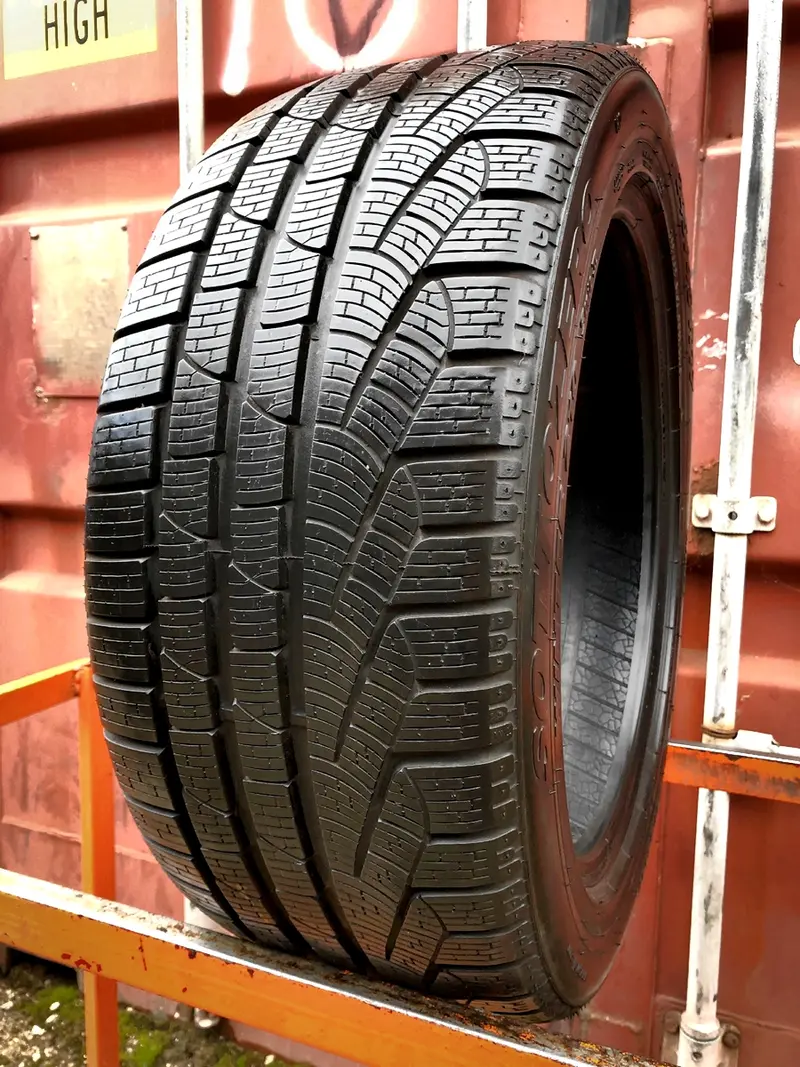 Б/у шина 245/45 R17 Pirelli Winter 240 Sottozero 2
