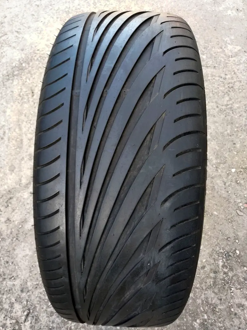 Б/у шина 245/45 R17 Vredestein Ultrac Sessanta