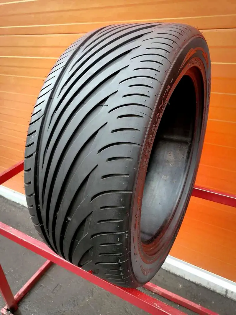 Б/у шина 245/45 R17 Vredestein Ultrac Sessanta