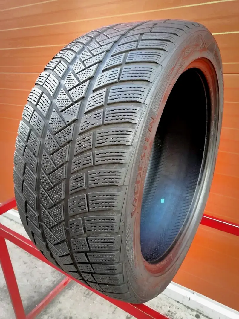 Б/у шина 245/45 R17 Vredestein Wintrac Pro