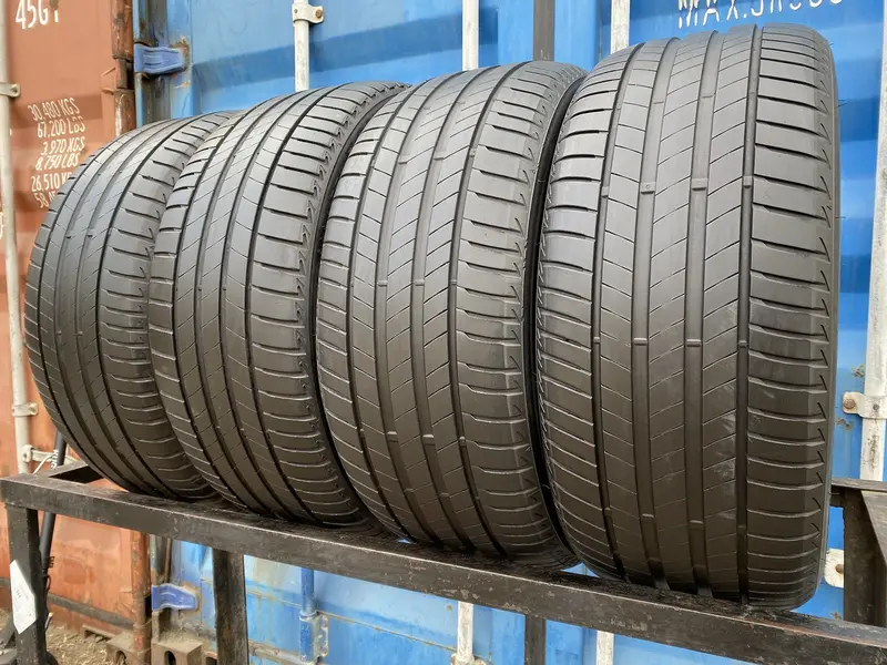 Комплект б/у шин 245/45 R18 Bridgestone Turanza T005