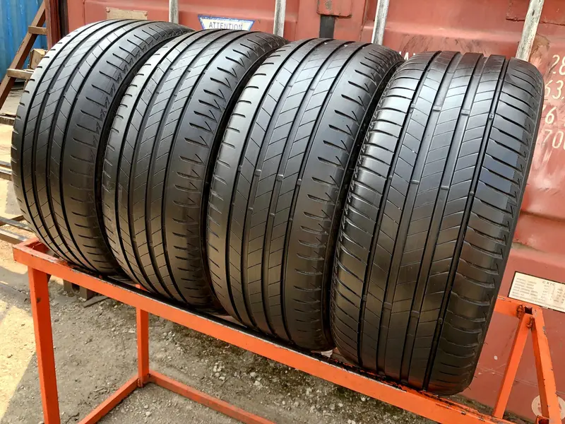 Комплект б/у шин 245/45 R18 Bridgestone Turanza T005