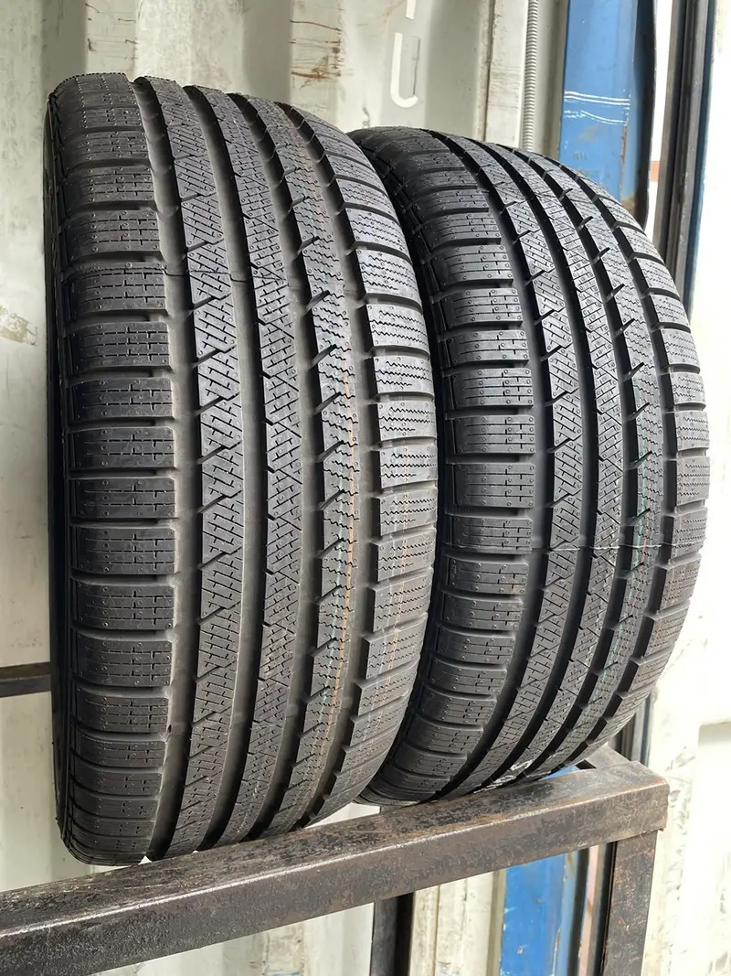 Пара новых шин 245/45 R18 Continental ContiWinterContact TS 810 Sport, фото 1