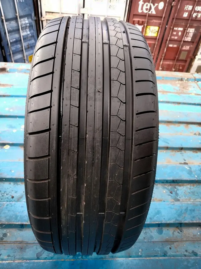 Б/у шина 245/45 R18 Dunlop SP Sport Maxx GT