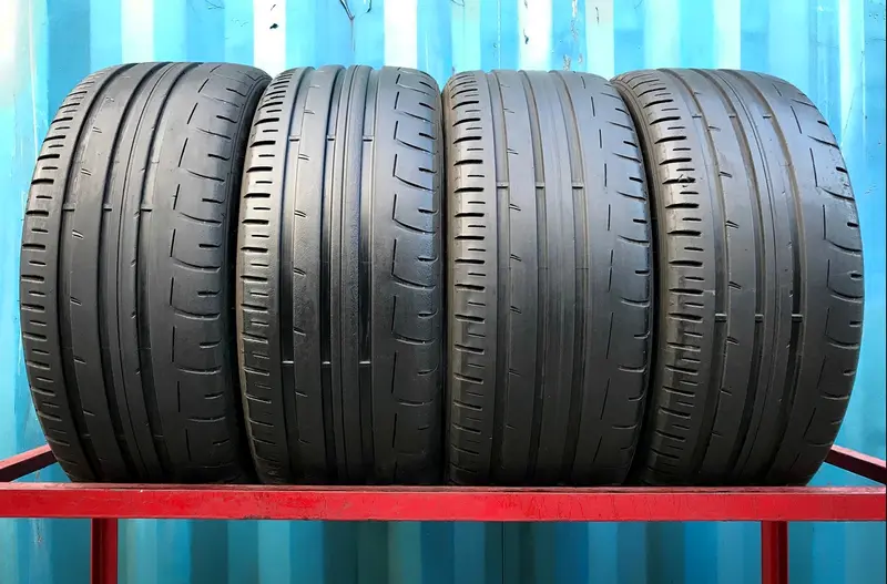Комплект б/у шин 245/45 R18 Dunlop SP Sport Maxx RT 2 MO