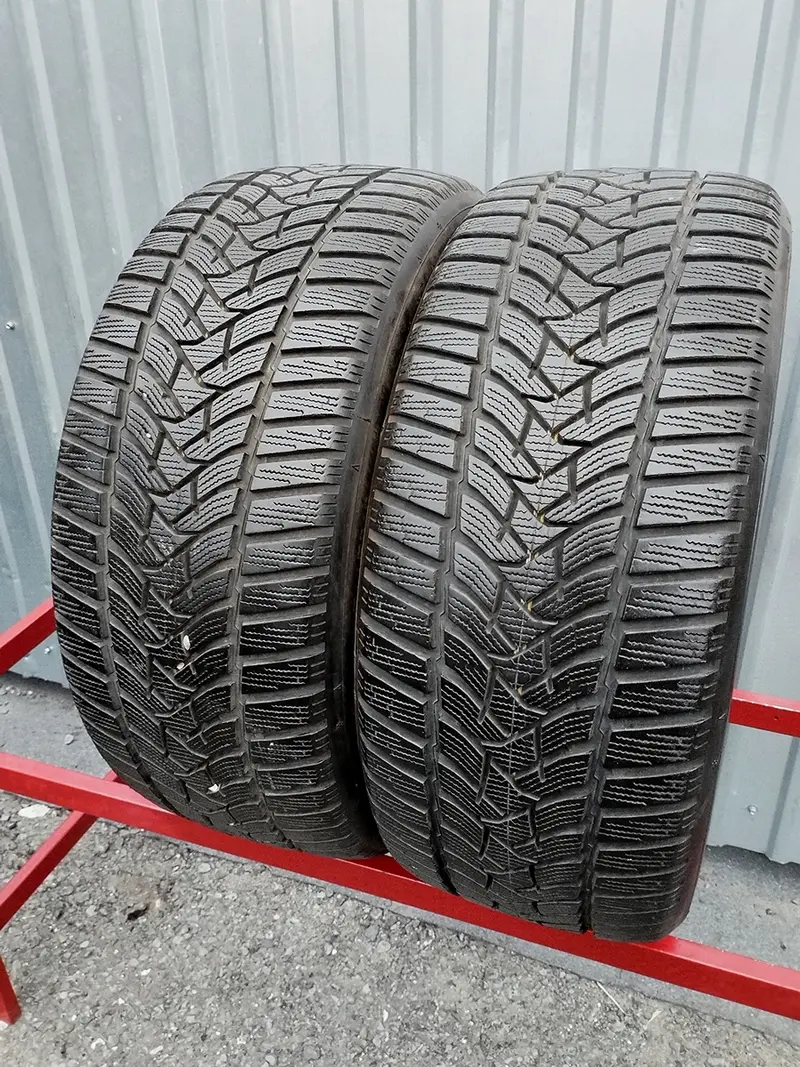 Пара б/у шин 245/45 R18 Dunlop Winter Sport 5