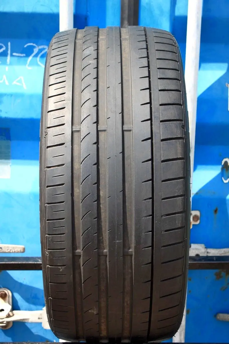 Б/у шина 245/45 R18 Falken Azenis FK-453CC