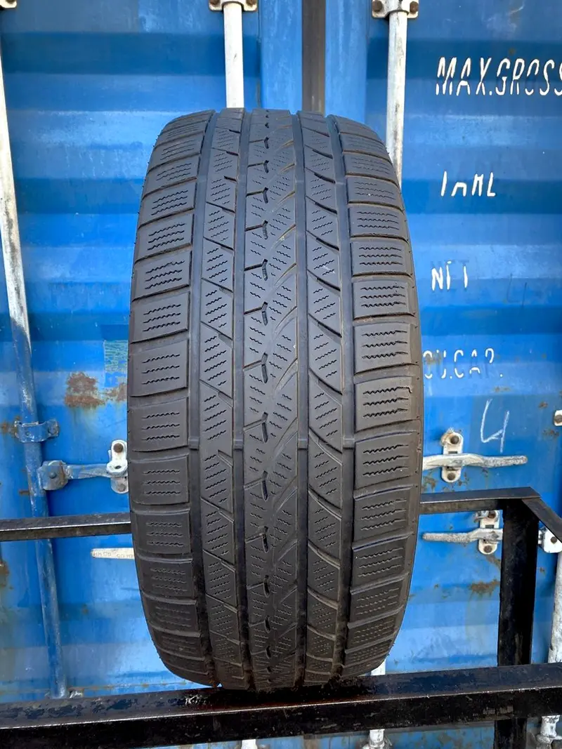 Б/у шина 245/45 R18 Falken Eurowinter HS-439, фото 1