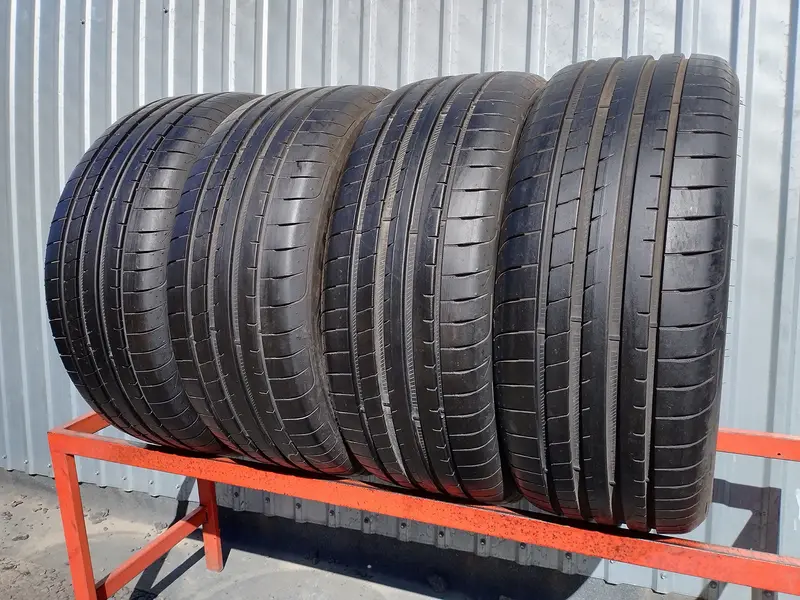 Комплект б/у шин 245/45 R18 Goodyear Eagle F1 Asymmetric 3