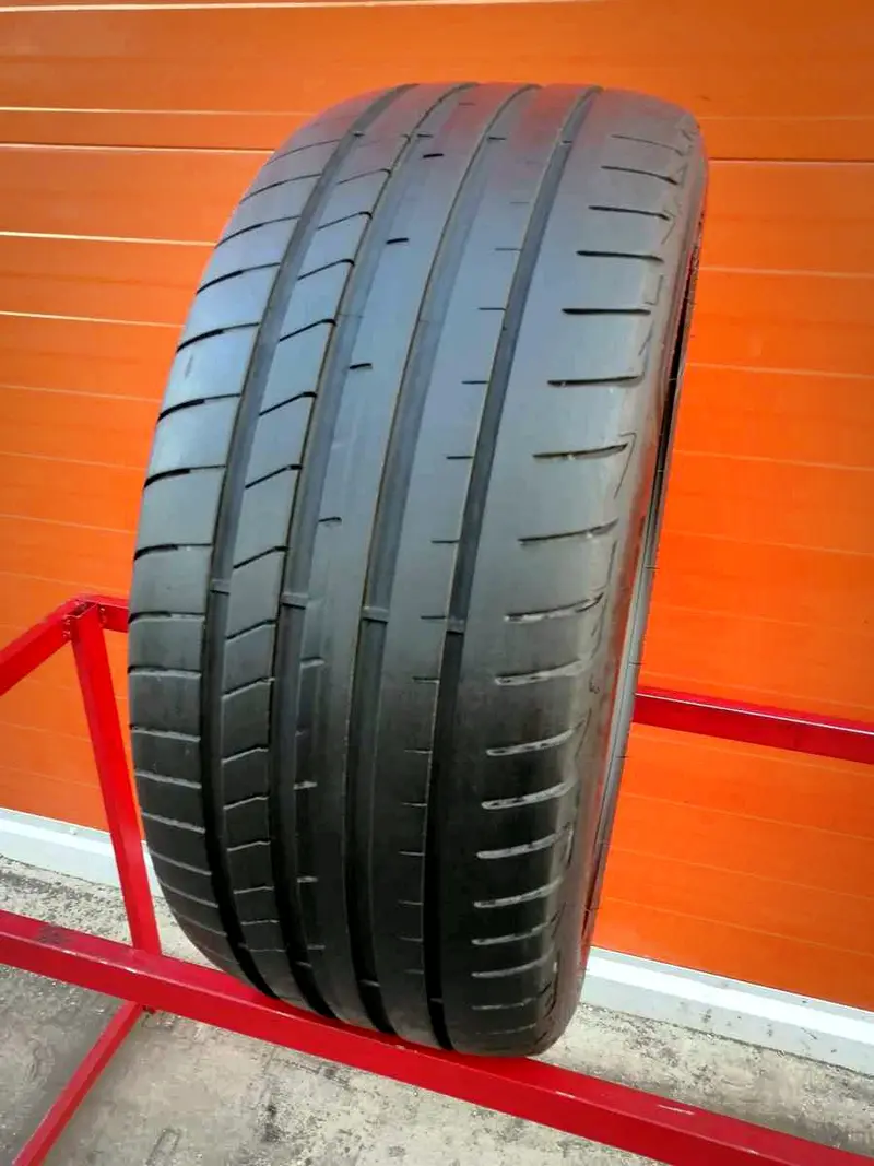 Б/у шина 245/45 R18 Goodyear Eagle F1 Asymmetric 3 RunFlat