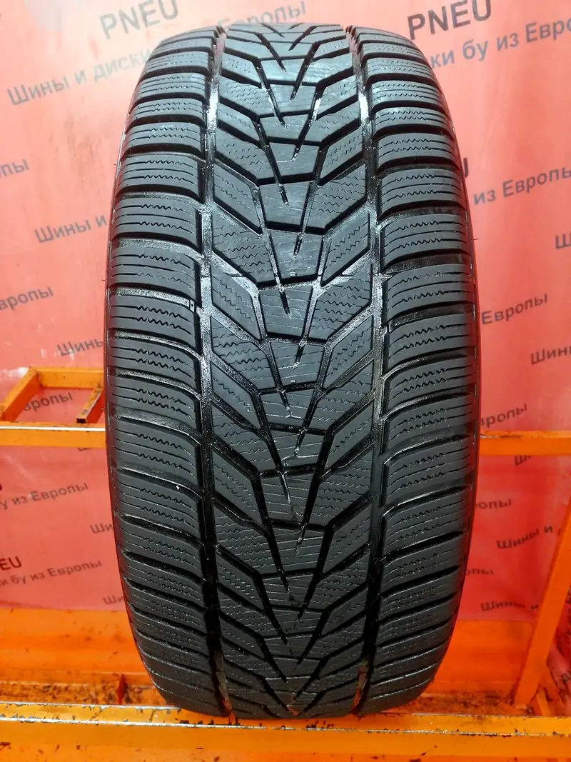 Б/у шина 245/45 R18 Hankook Winter I cept Evo3 W330