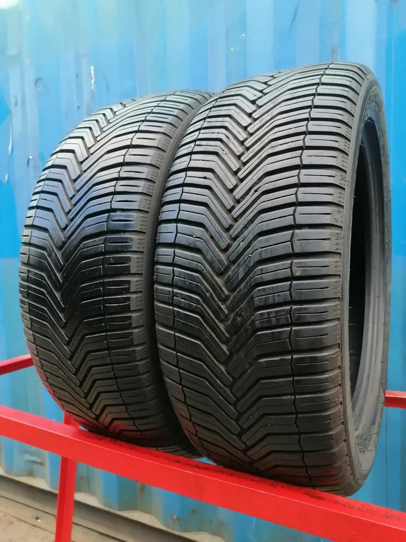 Пара б/у шин 245/45 R18 Michelin CrossClimate