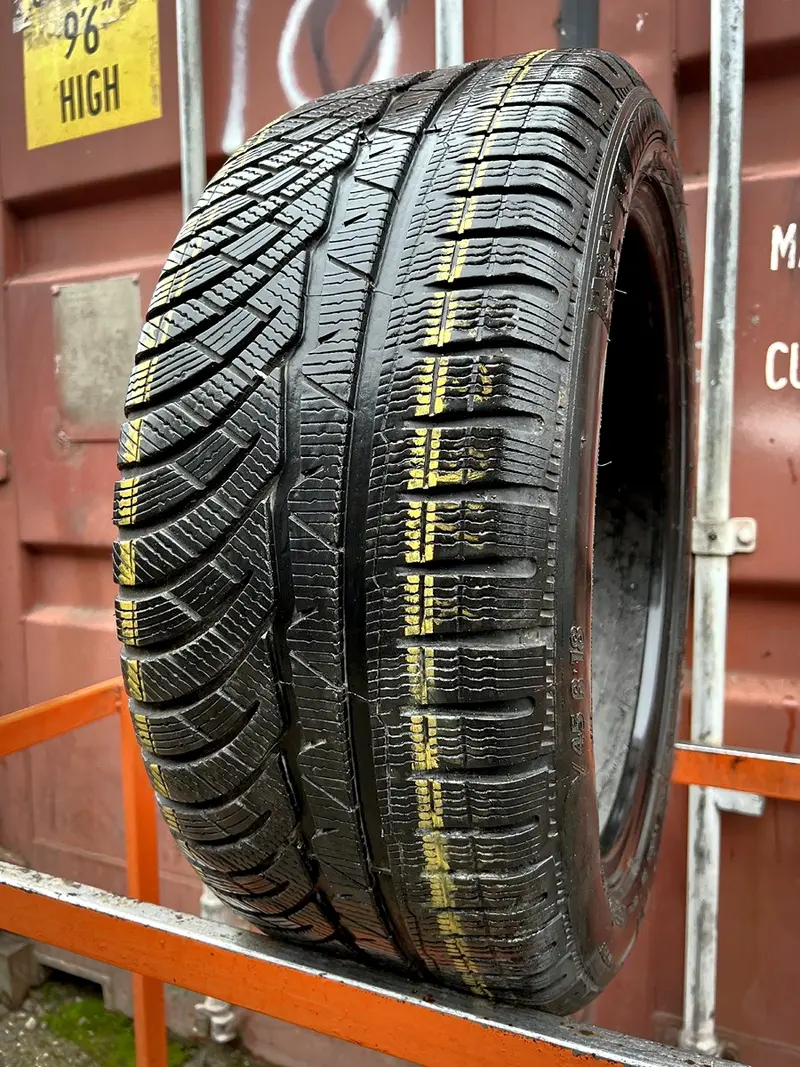 Б/у шина 245/45 R18 Michelin Pilot Alpin PA 4 RunFlat