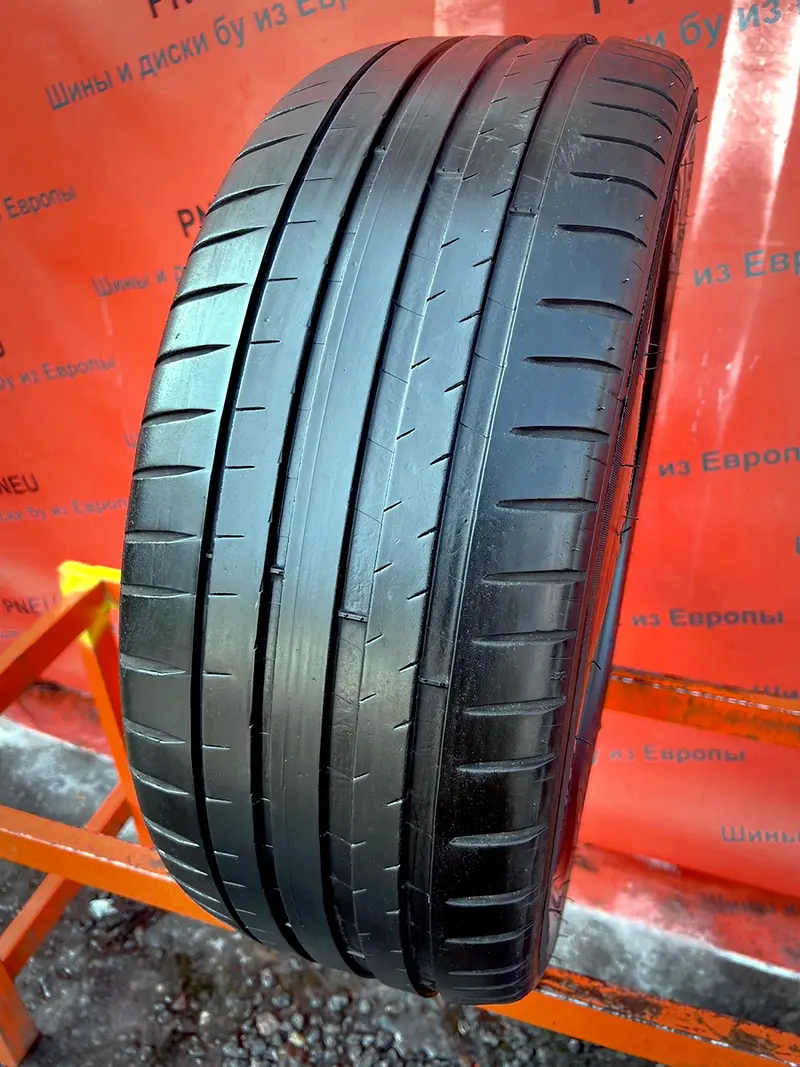 Б/у шина 245/45 R18 Michelin Pilot Sport 4, фото 1