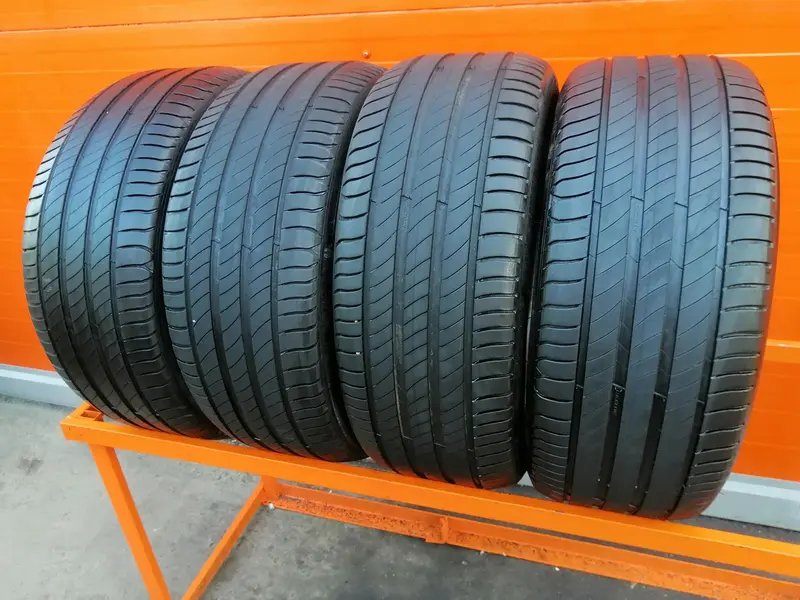 Комплект б/у шин 245/45 R18 Michelin Primacy 4