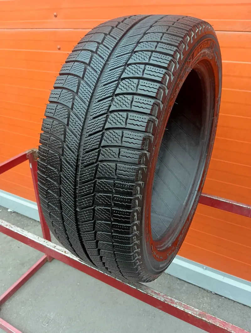 Б/у шина 245/45 R18 Michelin X-Ice 3