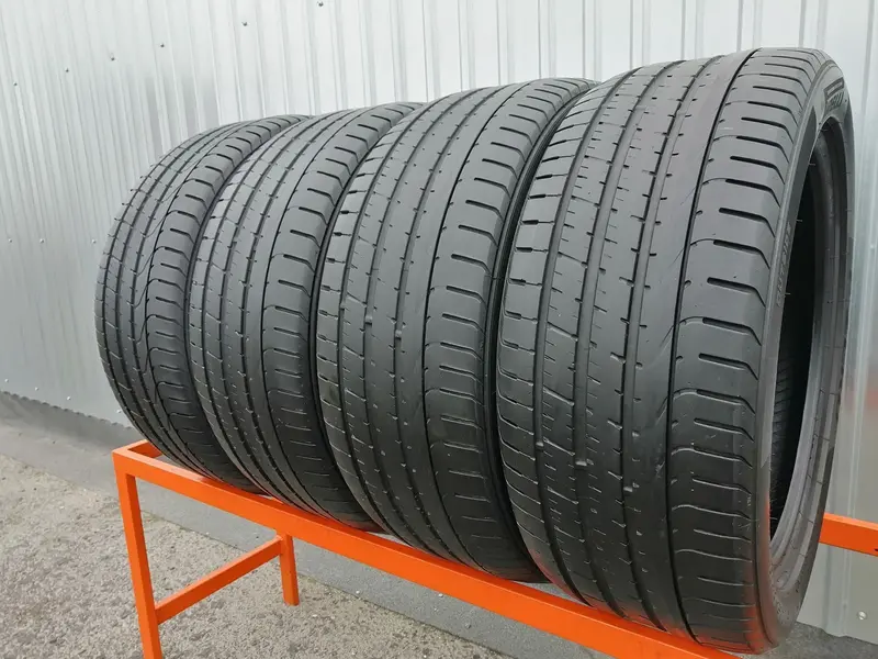 Комплект б/у шин 245/45 R18 Pirelli P Zero, фото 1