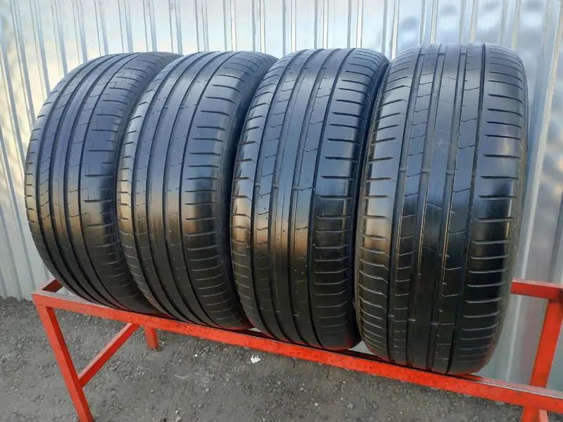 Комплект б/у шин 245/45 R18 Pirelli P Zero PZ4, фото 1