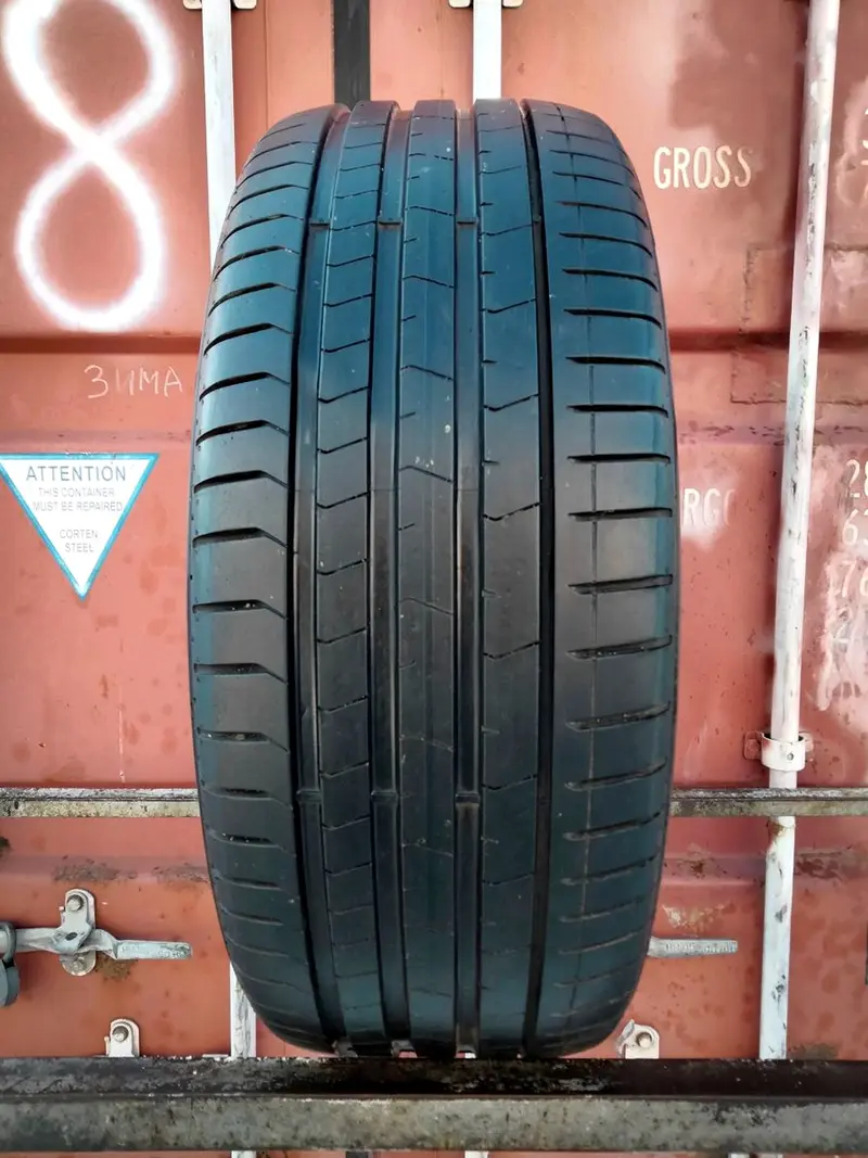 Б/у шина 245/45 R18 Pirelli P Zero PZ4 RunFlat, фото 1
