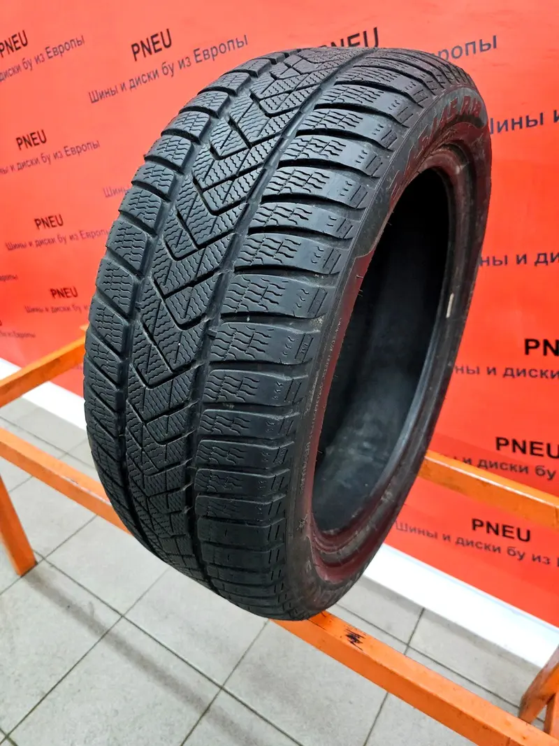 Б/у шина 245/45 R18 Pirelli Winter Sottozero 3