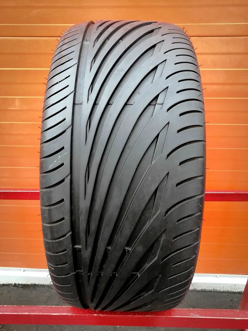 Б/у шина 245/45 R18 Vredestein Ultrac Sessanta