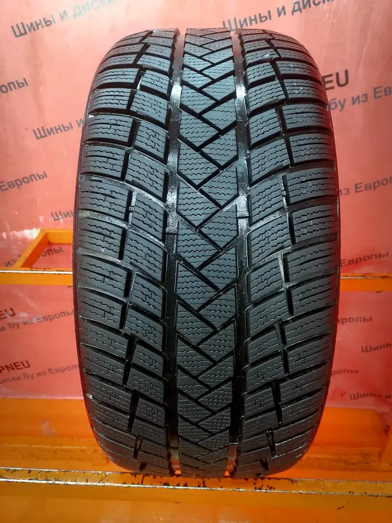 Б/у шина 245/45 R18 Vredestein Wintrac Pro