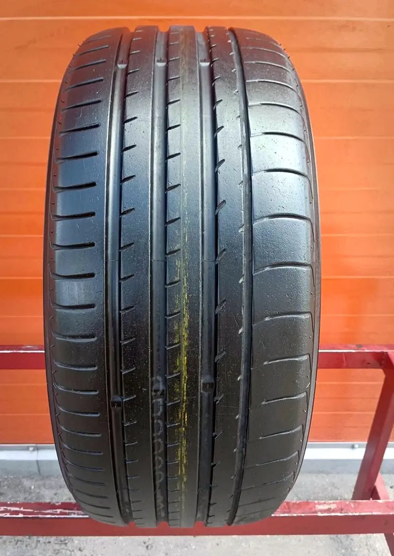 Б/у шина 245/45 R18 Yokohama Advan Sport V105
