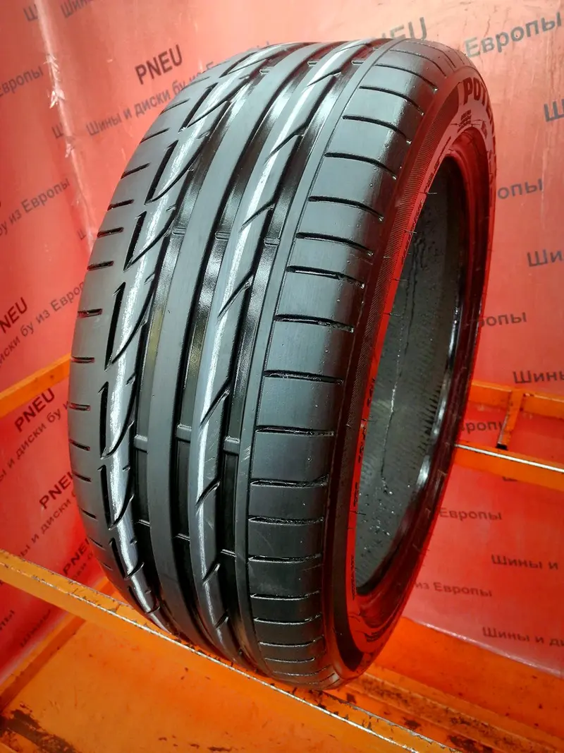 Б/у шина 245/45 R19 Bridgestone Potenza S001
