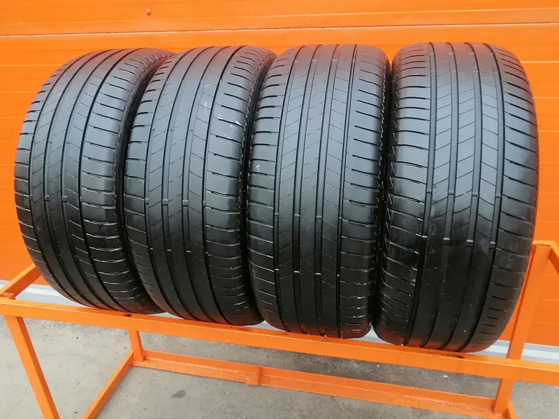 Комплект б/у шин 245/45 R19 Bridgestone Turanza T005
