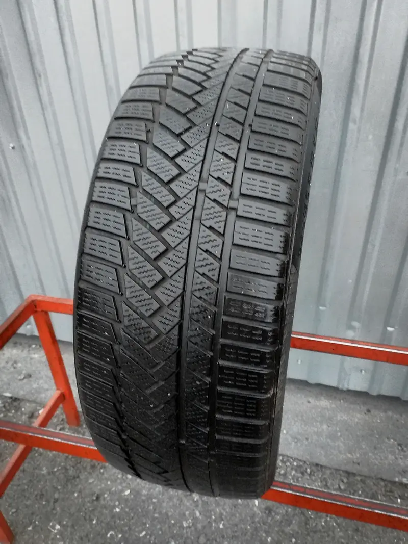 Б/у шина 245/45 R19 Continental ContiWinterContact TS 850 P