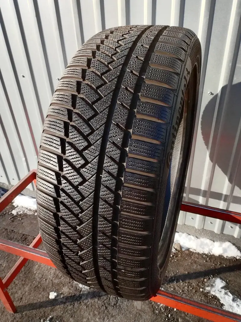 Б/у шина 245/45 R19 Continental ContiWinterContact TS 850 P