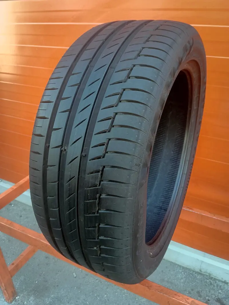 Б/у шина 245/45 R19 Continental PremiumContact 6