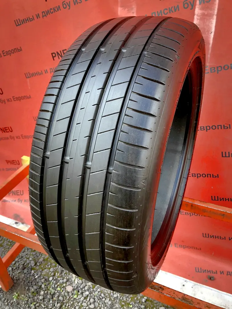 Б/у шина 245/45 R19 Dunlop SP Sport Maxx 060