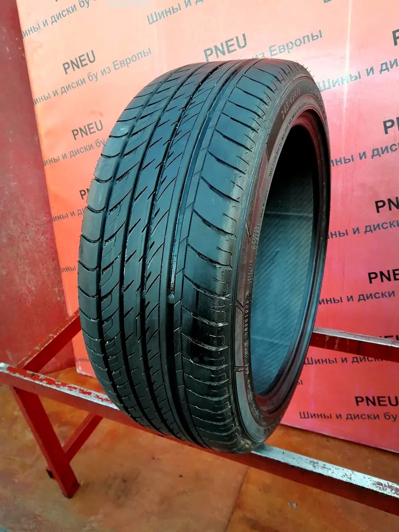 Б/у шина 245/45 R19 Dunlop SP Sport Maxx 101