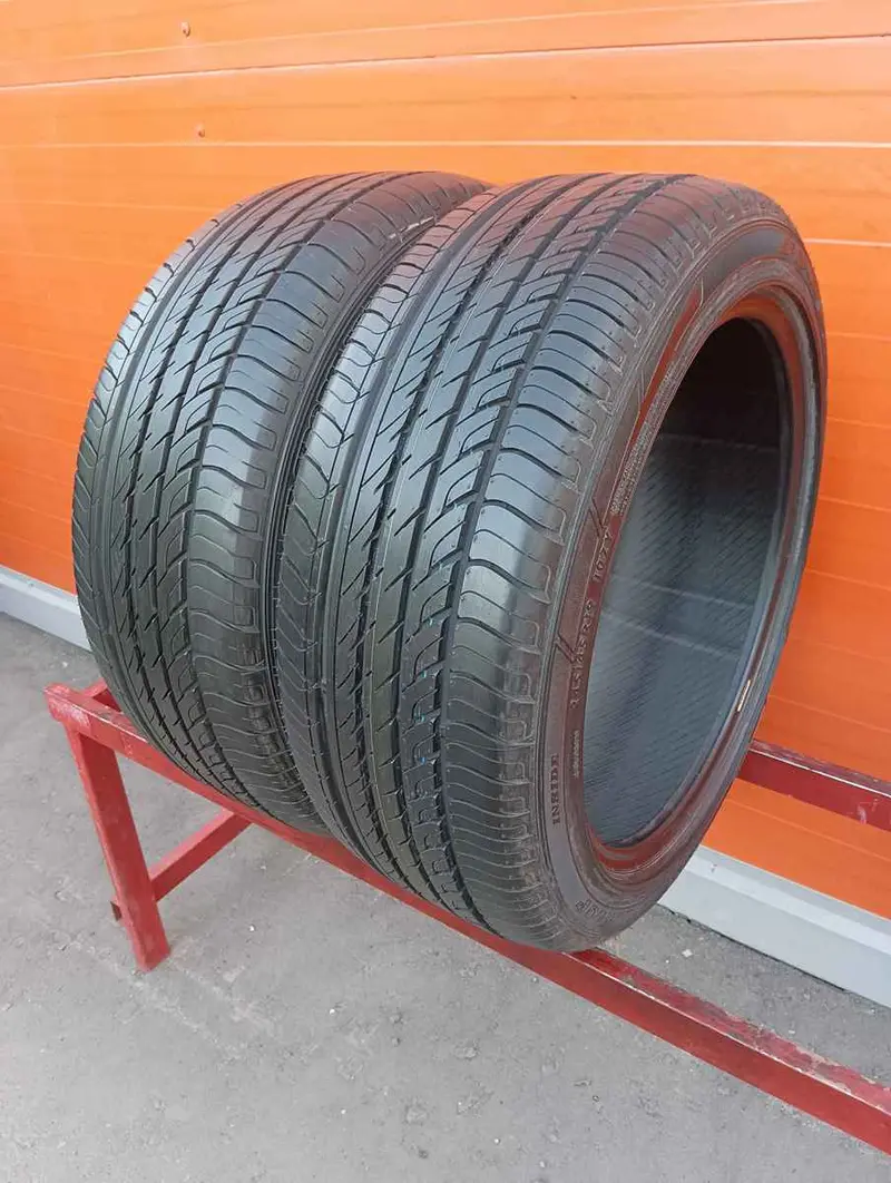 Пара б/у шин 245/45 R19 Dunlop SP Sport Maxx 101