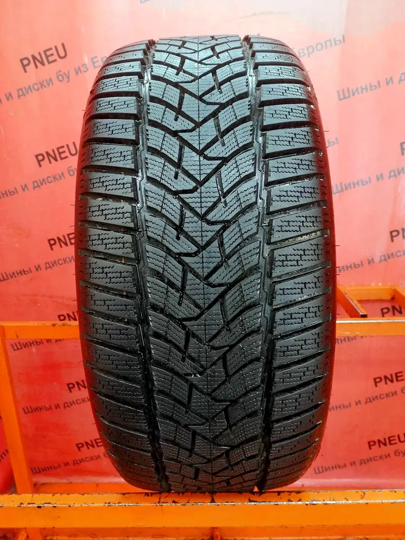Б/у шина 245/45 R19 Dunlop Winter Sport 5