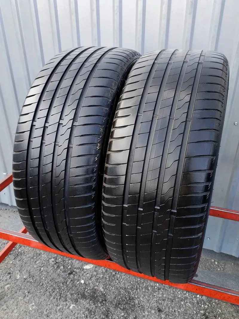 Пара б/у шин 245/45 R19 Firestone Roadhawk