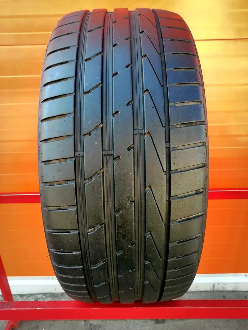 Б/у шина 245/45 R19 Hankook Ventus S1evo 2 K117
