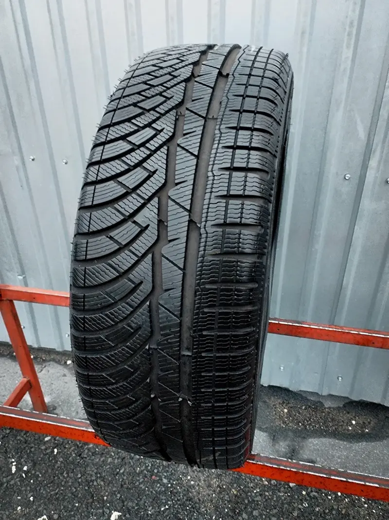 Б/у шина 245/45 R19 Michelin Pilot Alpin PA 4