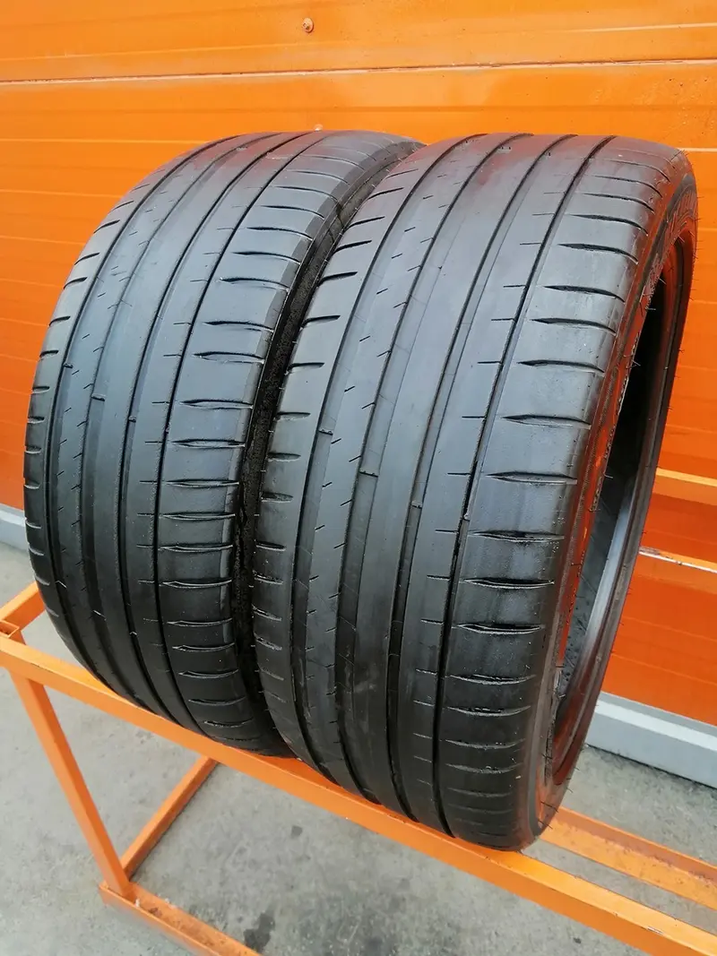 Пара б/у шин 245/45 R19 Michelin Pilot Sport 4