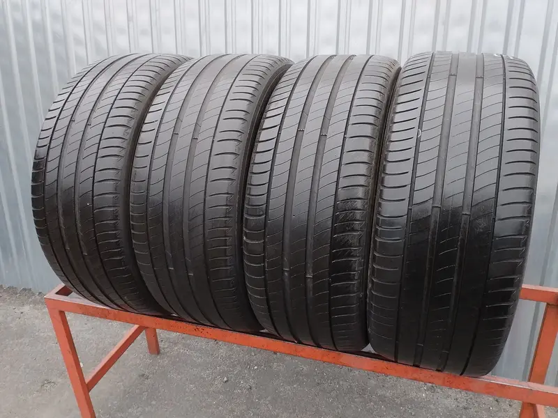 Комплект б/у шин 245/45 R19 Michelin Primacy 3