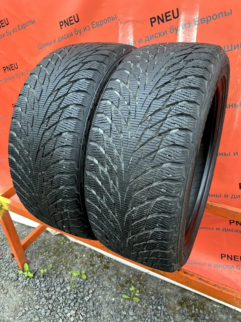Пара б/у шин 245/45 R19 Nokian Hakkapeliitta R2