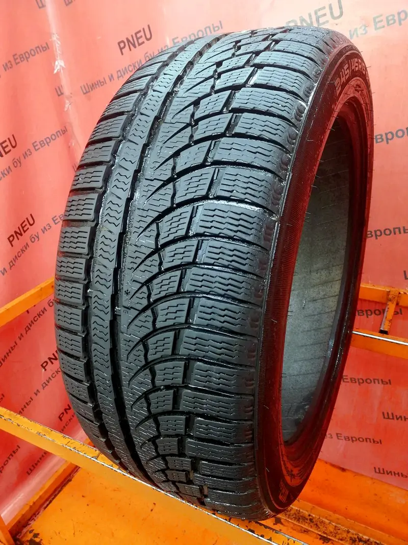 Б/у шина 245/45 R19 Nokian WR A4