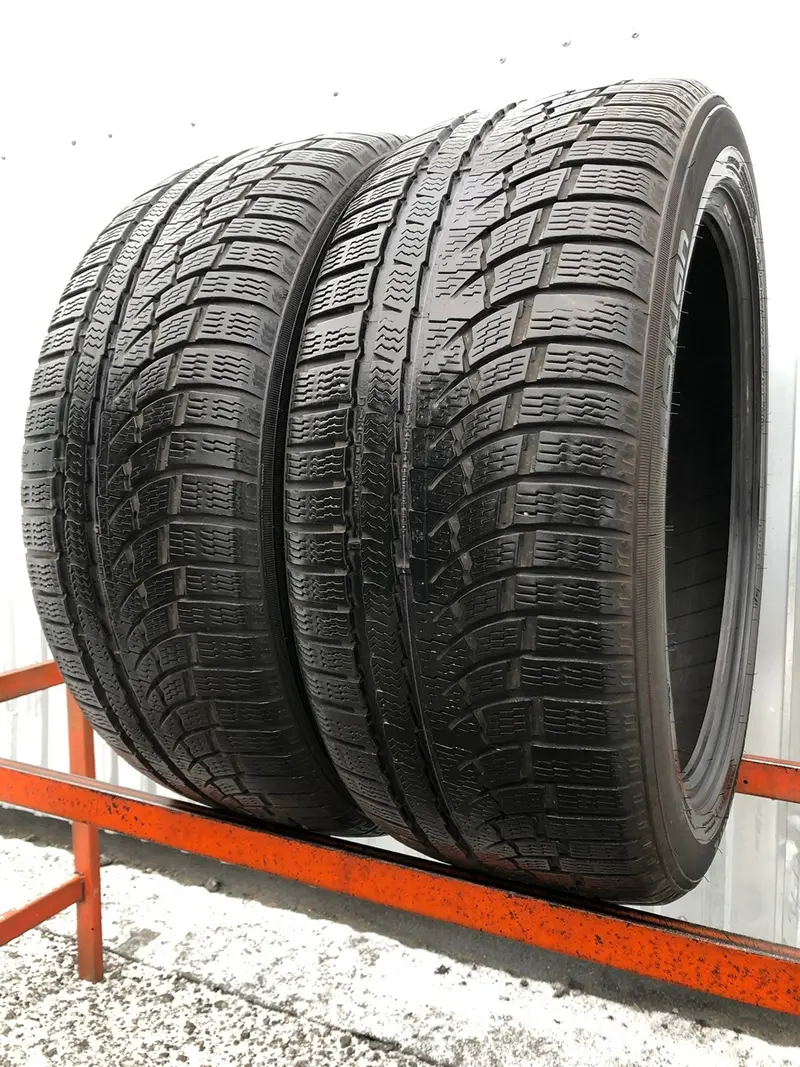 Пара б/у шин 245/45 R19 Nokian WR A4