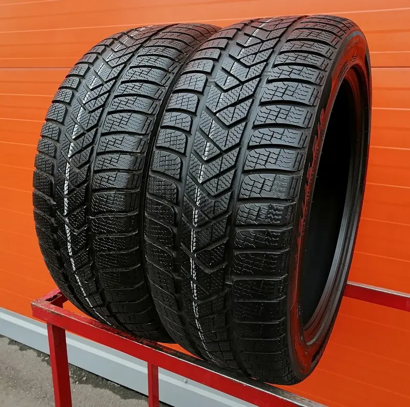 Пара б/у шин 245/45 R19 Pirelli Winter Sottozero 3