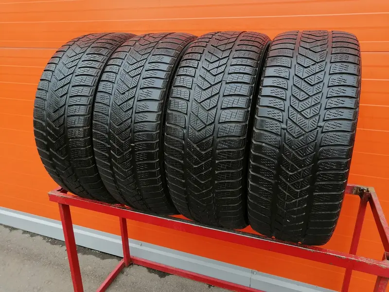 Комплект б/у шин 245/45 R19 Pirelli Winter Sottozero 3