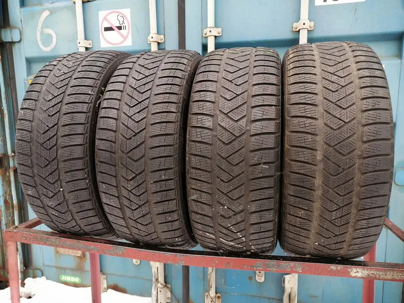 Комплект б/у шин 245/45 R19 Pirelli Winter Sottozero 3, фото 1
