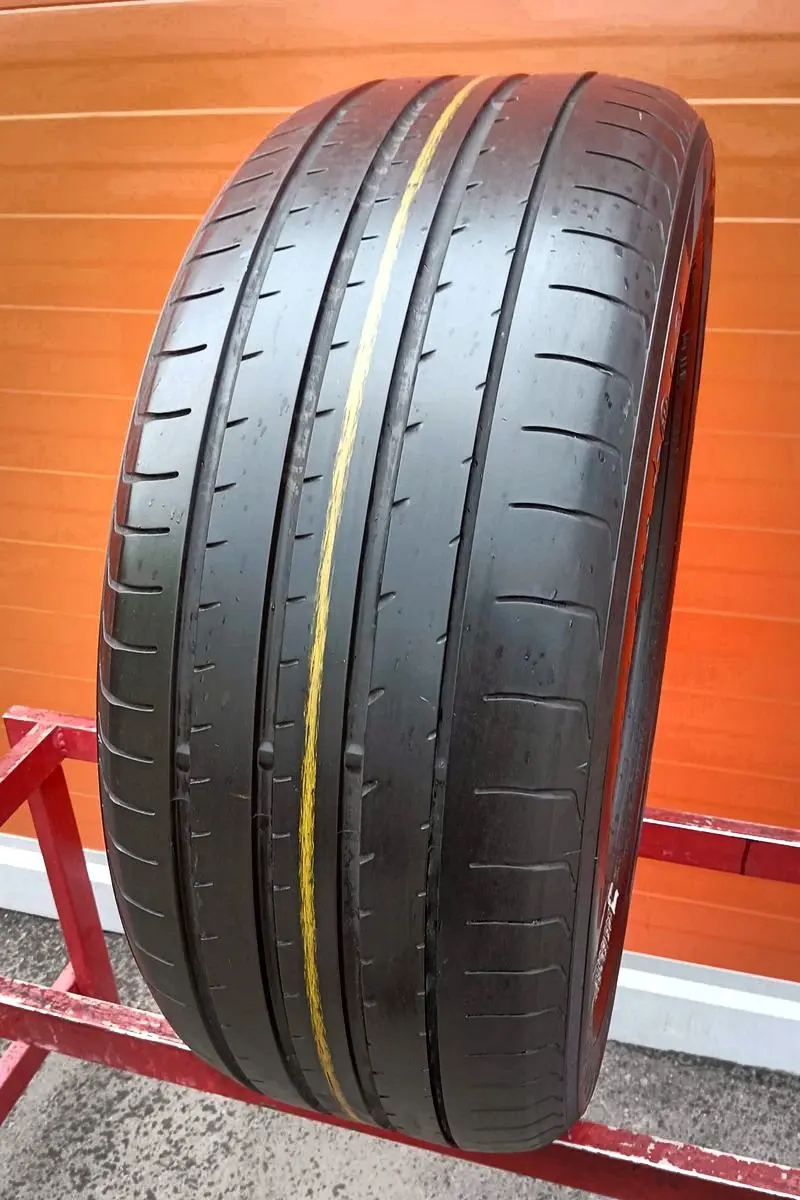 Б/у шина 245/45 R19 Yokohama Advan Sport V105