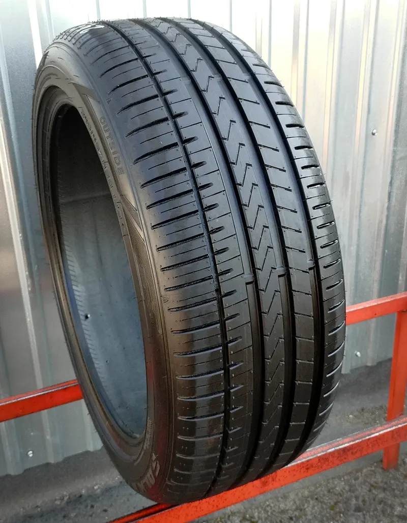 Б/у шина 245/45 R20 Falken Azenis FK-510